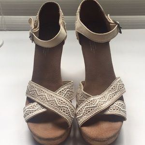 TOMS Nude Lace Wedges